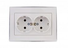Розетка 2-м СП Rain с заземл. керамика с хром. боковой вставкой бел. LEZARD 703-0225-127